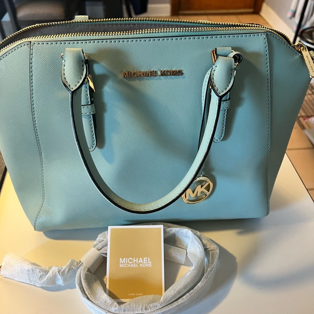 Michael Kors Ciara Medium Messenger Satchel Bag